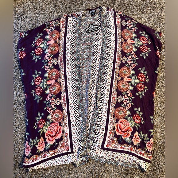 NWT Angie Floral Kimono Duster Size Medium - Picture 5 of 8